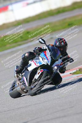 media/Jan-20-2023-Fastrack Riders (Fri) [[f2ad32aba3]]/Private/session 4 turn 6/